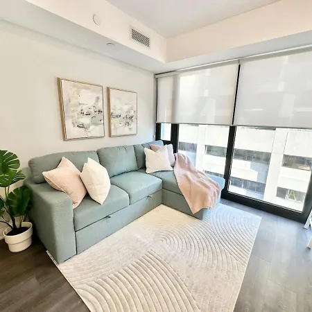 Condo In Yorkville - Newly Furnished Luxury Unit